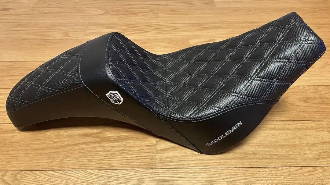 Saddlemen Proシリーズ SDCシートFXBB/S、FXST