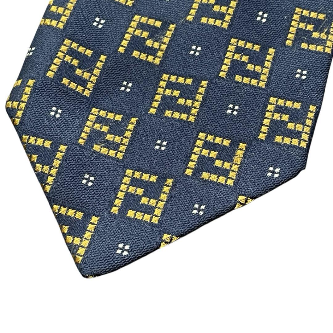 ✨極美品✨ FENDI フェンディ ネクタイ 現行 ズッカ柄