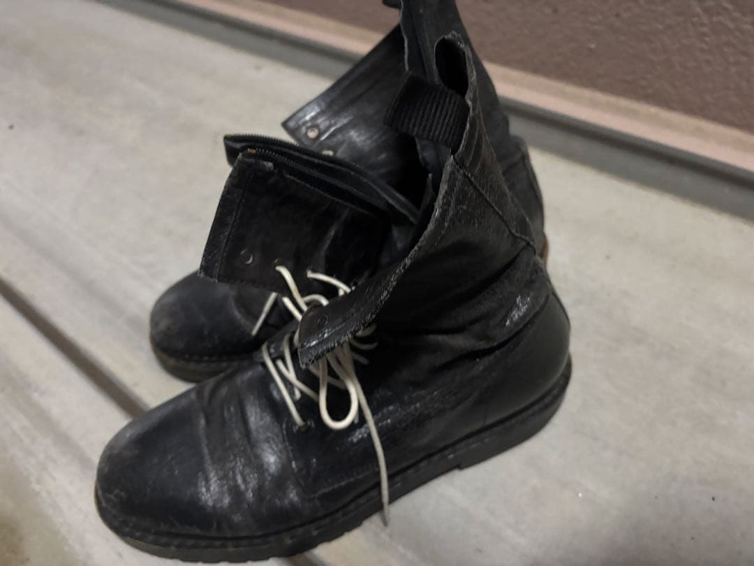 BOEMOS ブーツ　10ホール