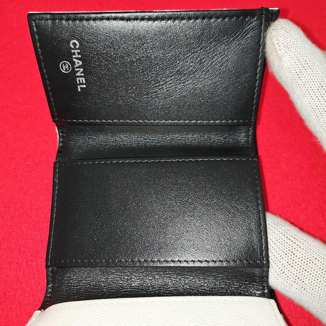 ● ●CHANELシャネル