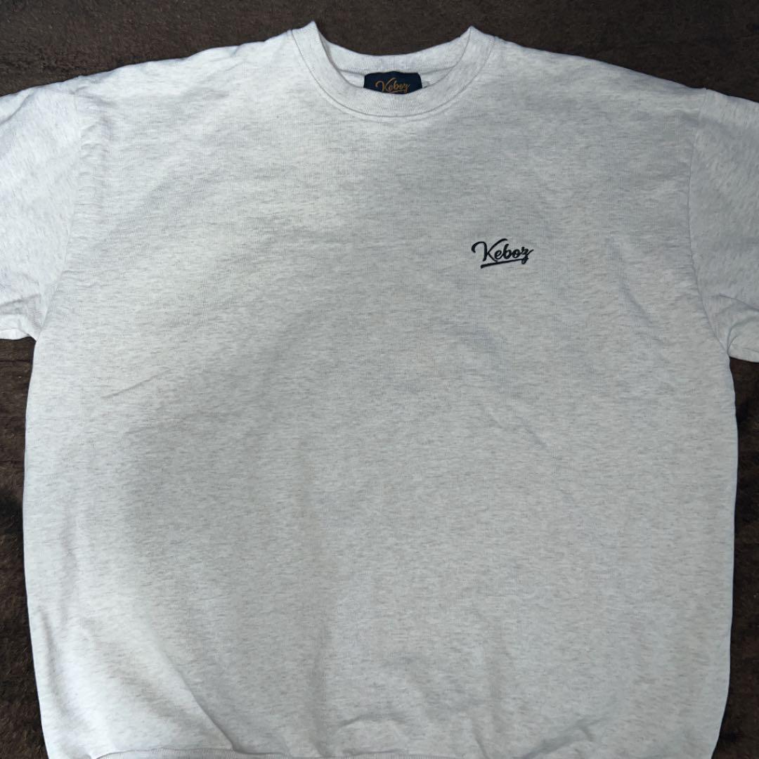 グレイ系,M当店だけの限定モデル KEBOZ BB LOGO CREWNECK SWEAT グレー 正本販売中 keboz SWEAT CREWNECK LOGO ケボズ BB パーカー