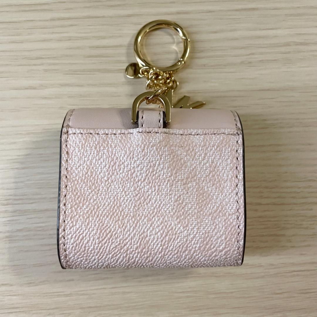 AirPods イヤホン