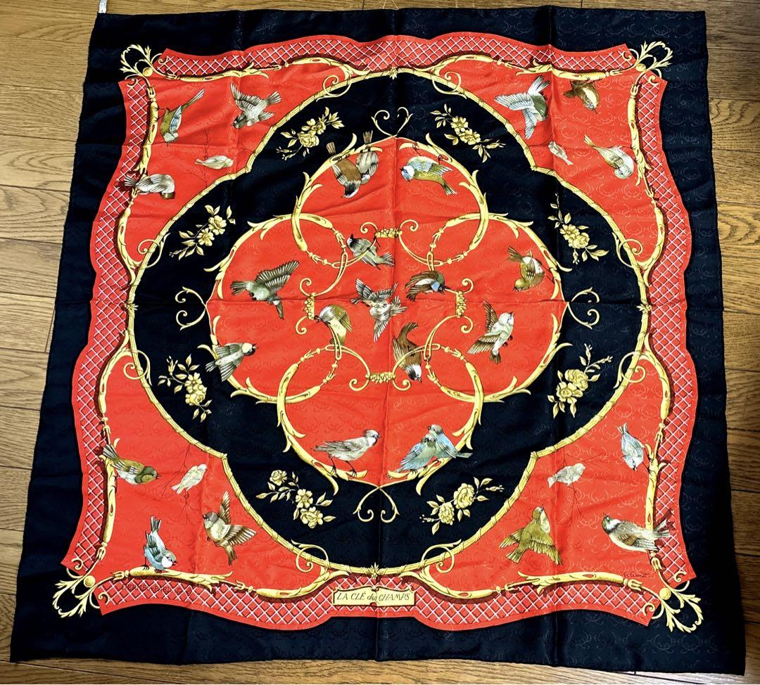 エルメススカーフ