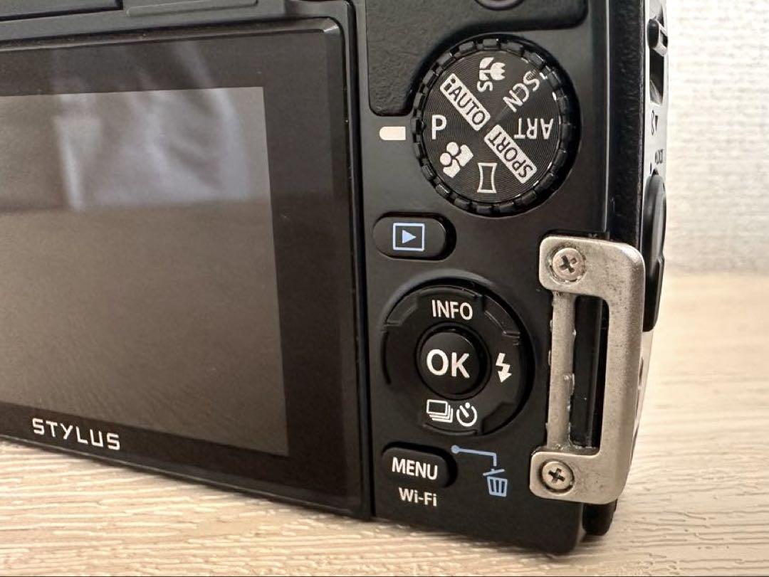 OLYMPUS STYLUS TG-870ジャンク品