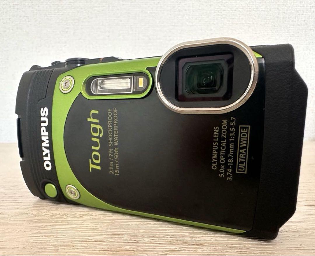 OLYMPUS STYLUS TG-870ジャンク品
