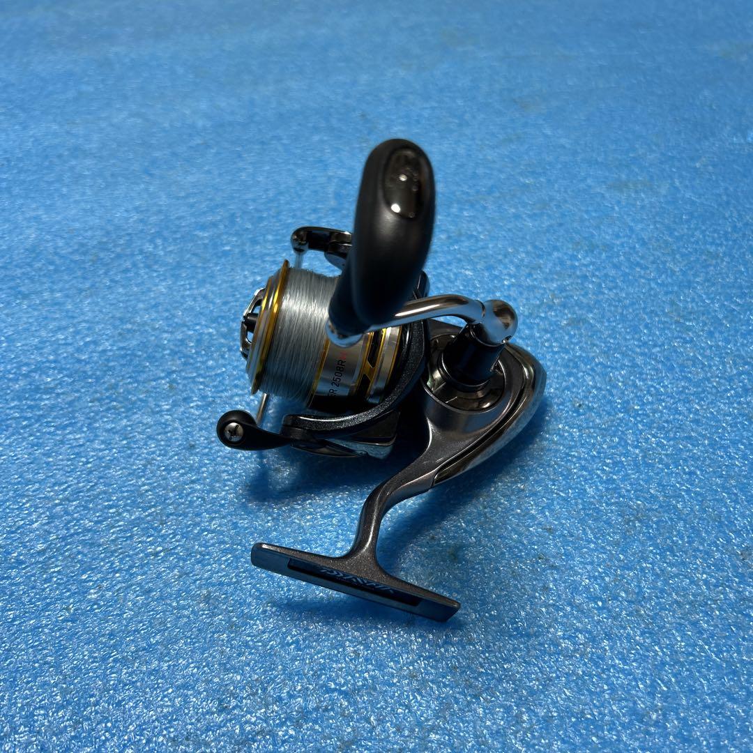 Daiwa】ダイワEXCELER 2508RH、ルアーフィッシング、アジング リール