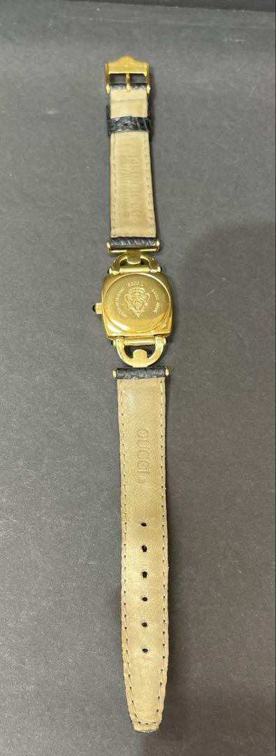 ◼️GUCCI 腕時計　文字盤ブラック