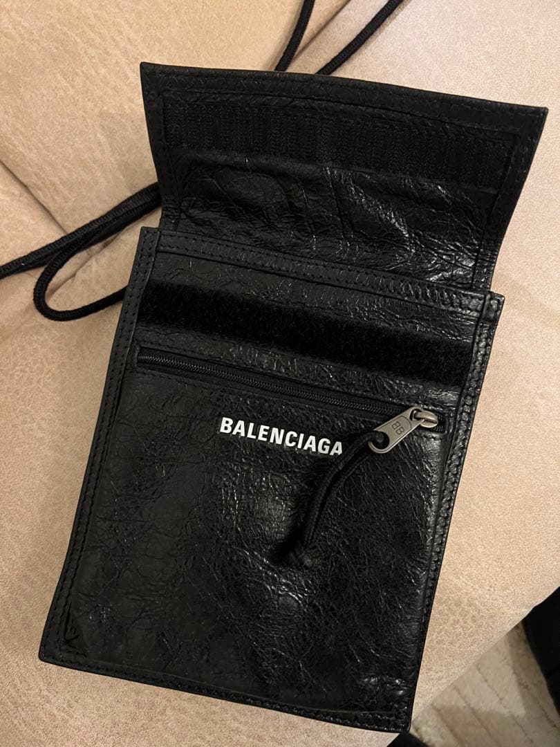 BALENCIAGA バレンシアガエクスプローラーバッグ