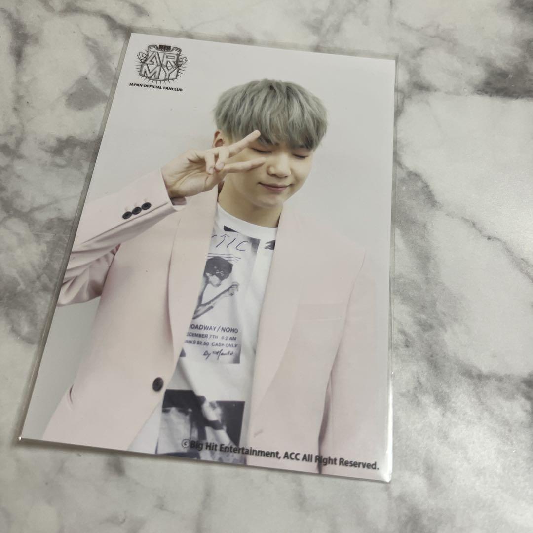 BTS 防弾少年団 FC継続トレカ ユンギ BTS japan ARMY FC継続特典 ユンギ SUGA - メルカリ