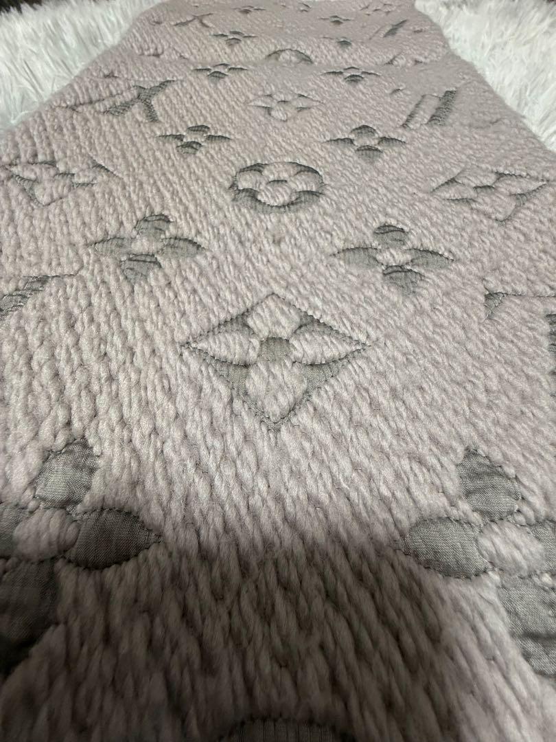 Louis Vuitton マフラー ロゴマニア　⭐︎最終セール中
