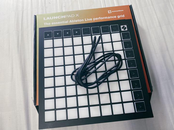 Launchpad X NOVATION midiコントローラー