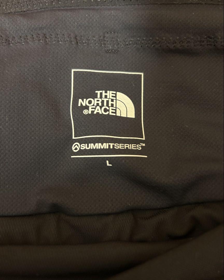 NorthFace エンデュリストレイルベリーショートNB42370