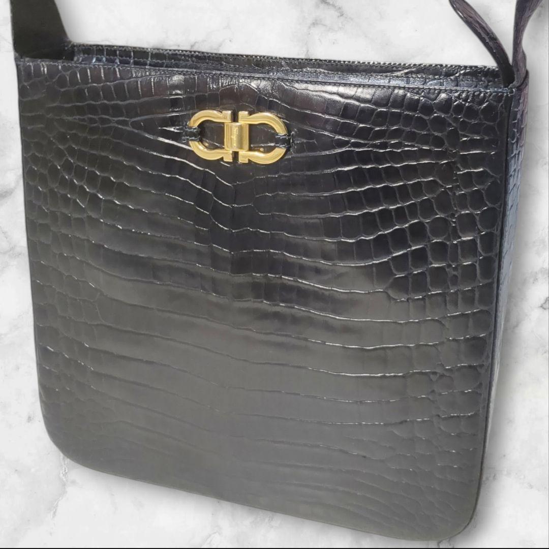 美品✨Salvatore Ferragamo ガンチーニ 型押し トートバッグ