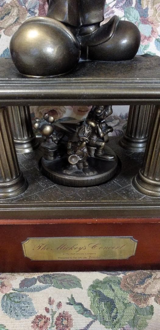 雑誌で紹介された《希少》ミッキー ブロンズ オルゴール 第一生命