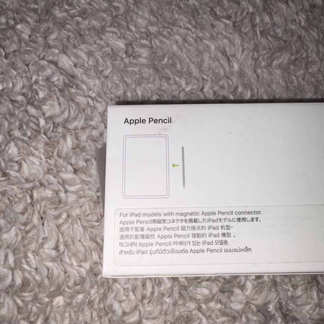 ♠ Apple