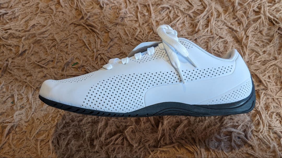 PUMA ホワイト スニーカー 28 PUMA ホワイト スニーカー 28