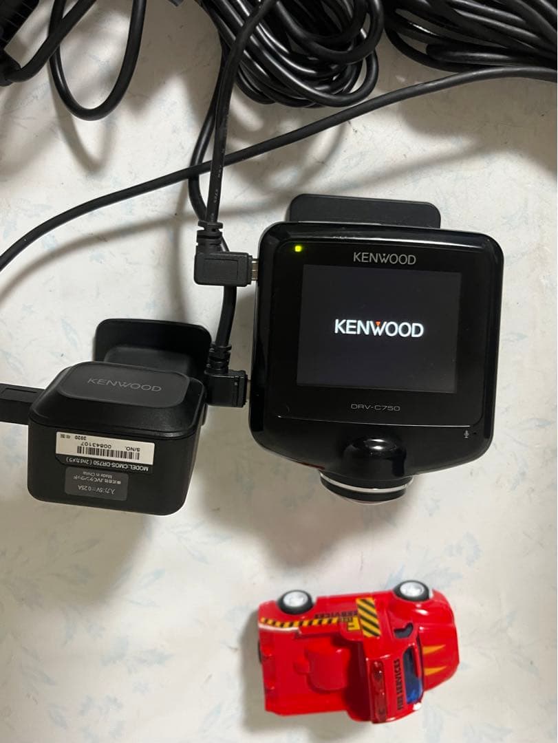 フロント＆リアカメラ D