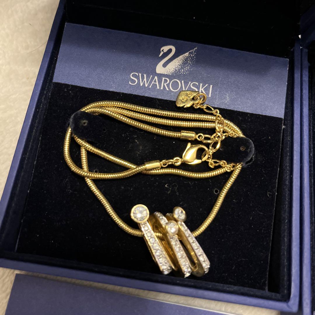 値下げSwarovski ピアスとネックレスセット