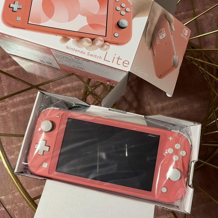 数々のアワードを受賞】 家庭用ゲーム本体-Nintendo Switch Lite 通販・価格比較 【美品】NINTENDO SWITCH コーラルピンク LITE 携帯用ゲーム本体