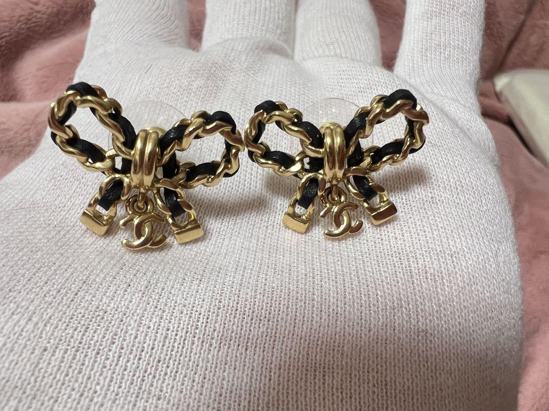 【ほぼ新品】シャネル　CHANEL 22A リボン　ピアス