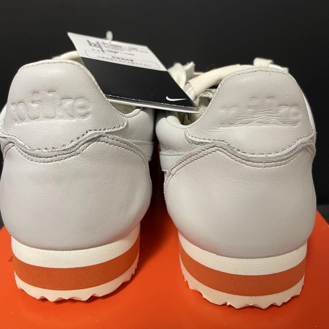 靴 NIKE CLASSIC CORTEZ KENNY MOORE QS
