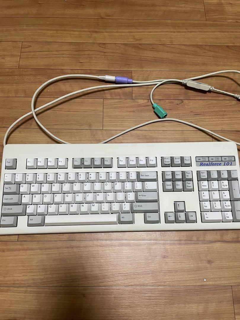 東プレ Realforce 101 US配列 PS/2端子 - メルカリ