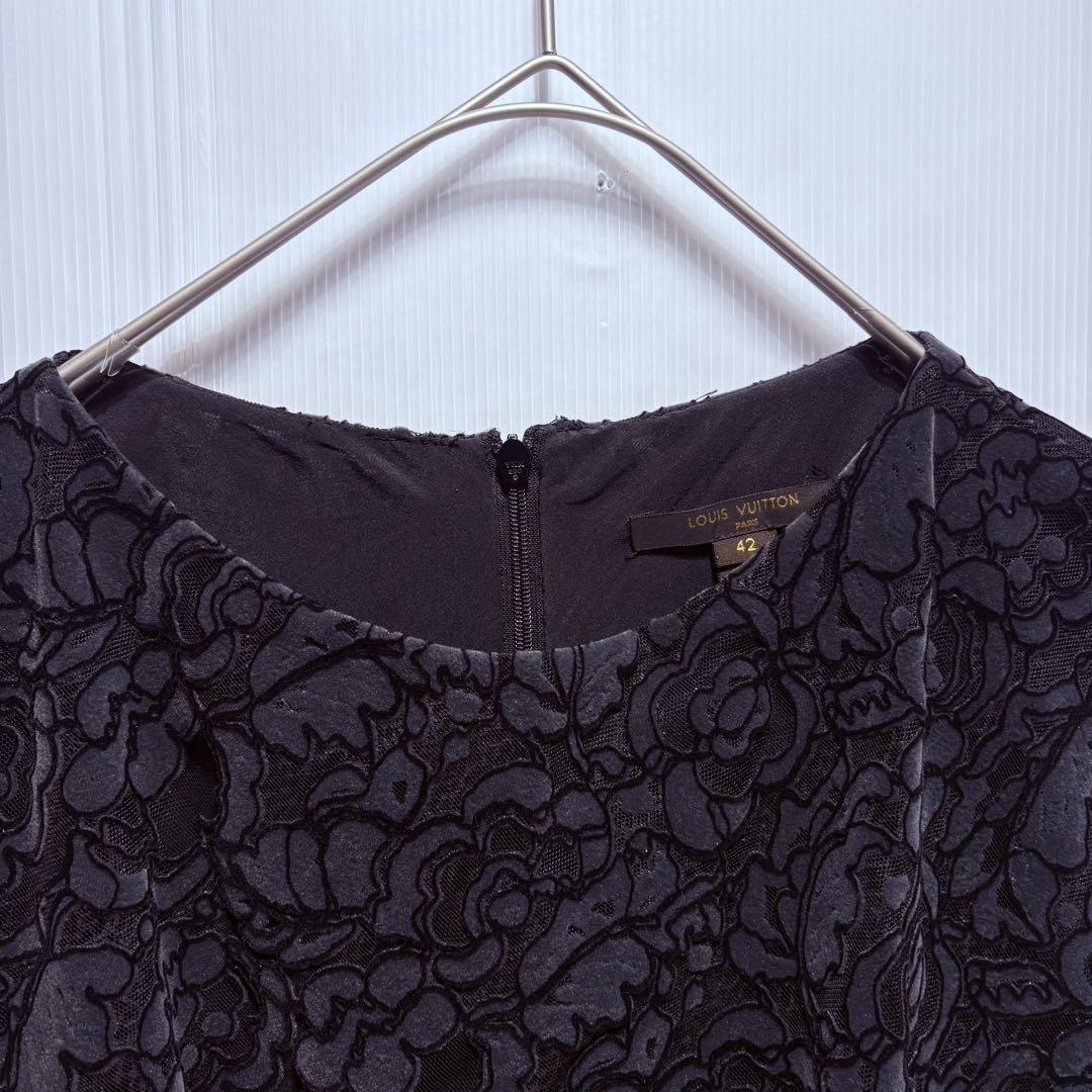 Louis Vuittonノースリーブワンピース極美品 黒　Lサイズ42 Louis Vuittonノースリーブワンピース極美品 黒 Lサイズ42