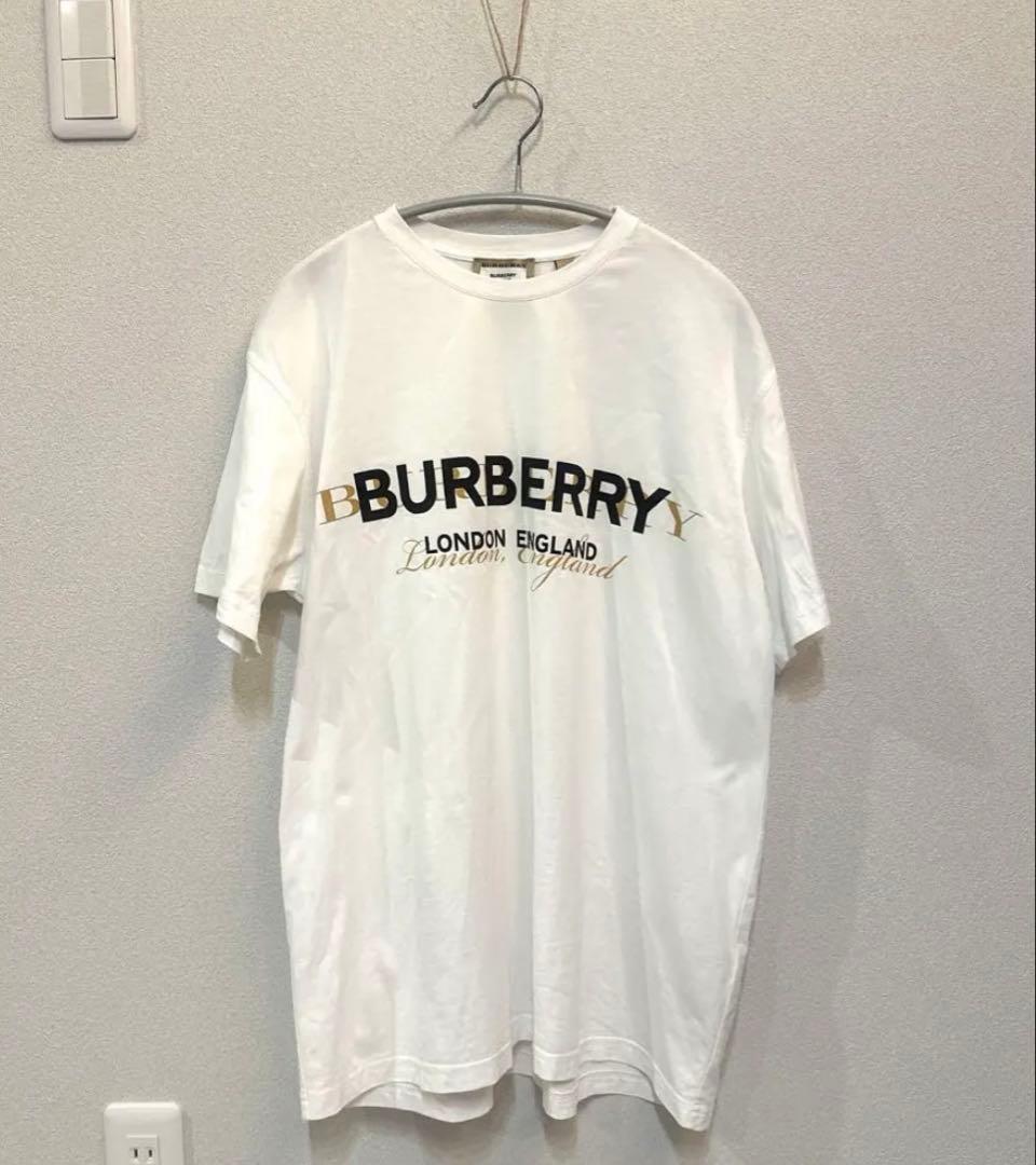 バーバリー メンズTシャツ BK×Gロゴ