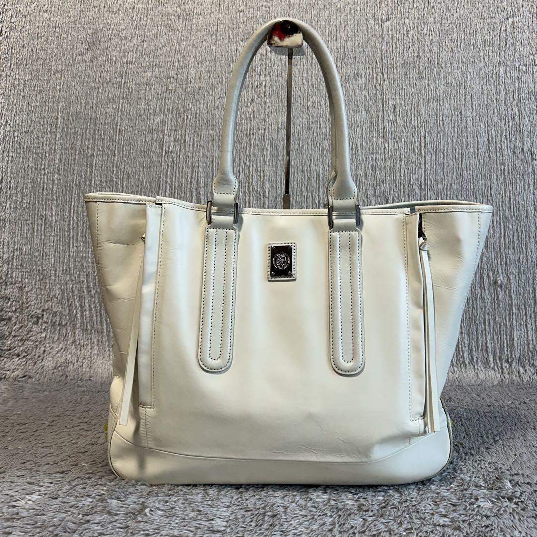 エラ バイオ パーフォレート ミニ トートバッグ: レディース