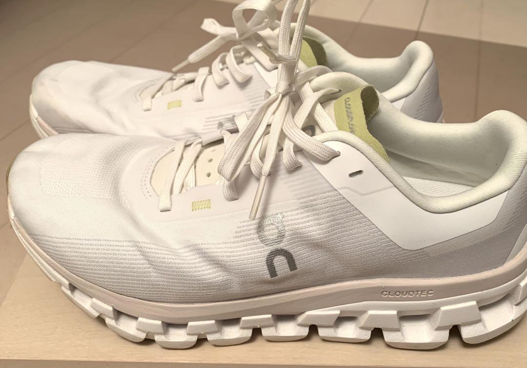 大人女性の オン］ランニングシューズ 25cm メンズ 4 Cloudflow その他