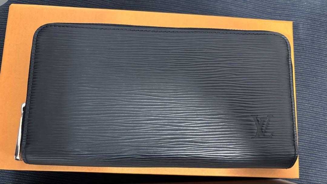 LOUIS VUITTON 財布ジッピーウォレット