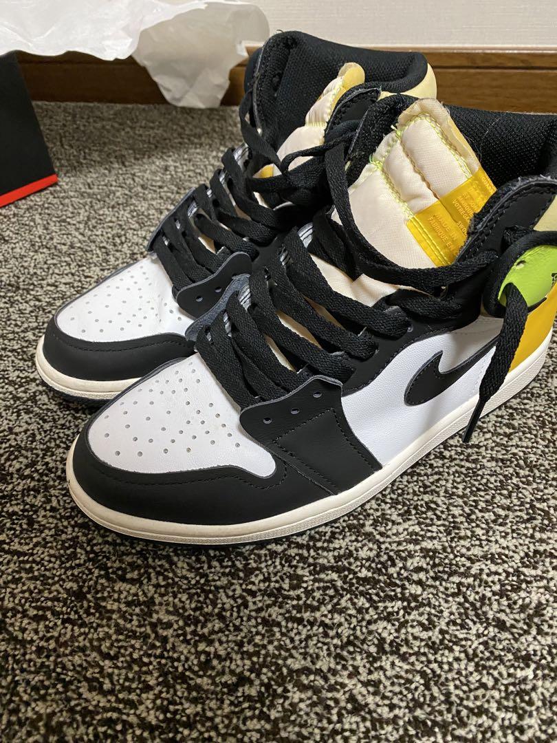 NIKE AIR JORDAN 1