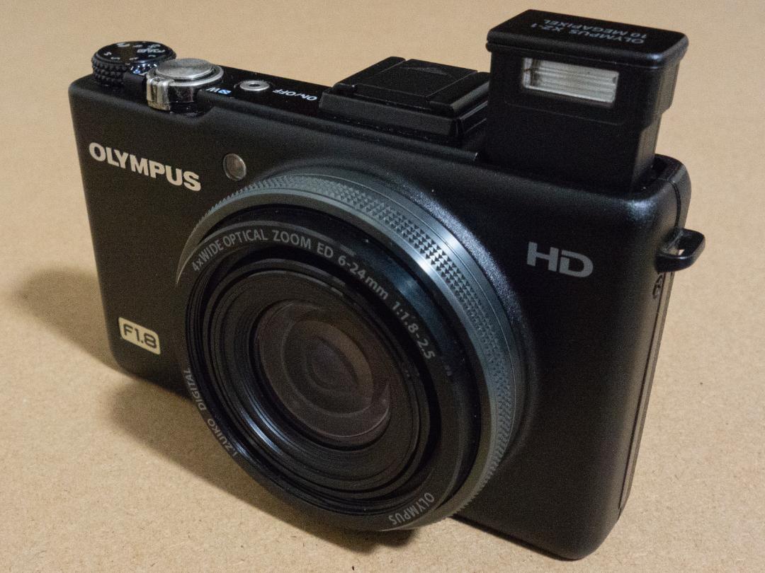 OLYMPUS XZ-1 ブラック