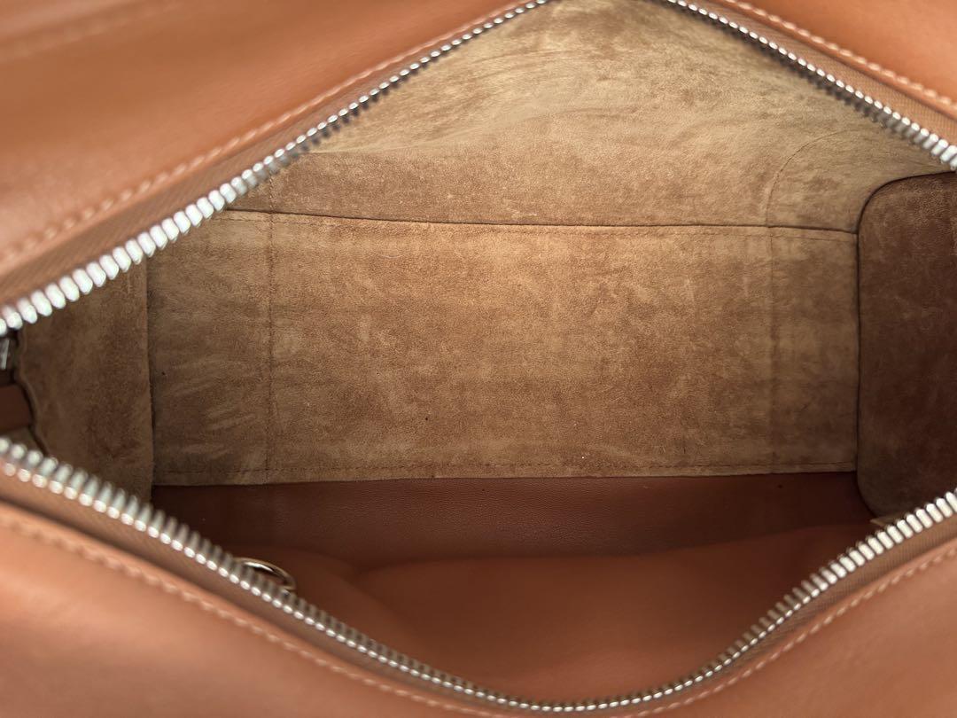 LOEWE ブラウン レザー ハンドバッグ