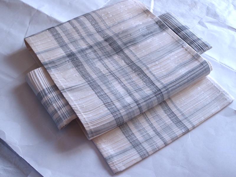 膨れ織り袋名古屋帯（格子文）長375　薄手仕立　正絹美品