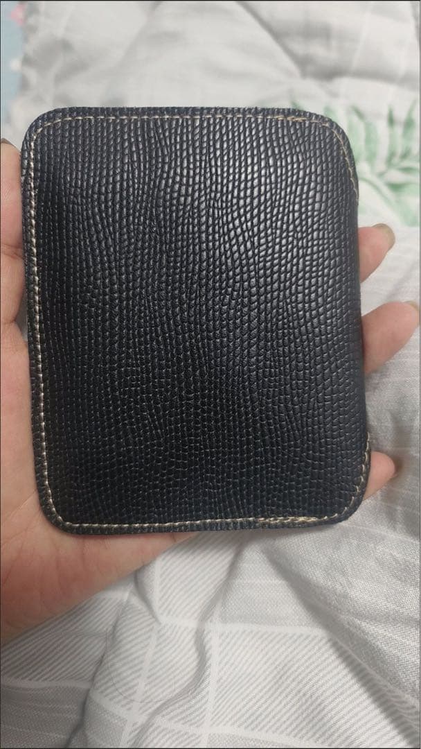 ブラックレザー風コインケース