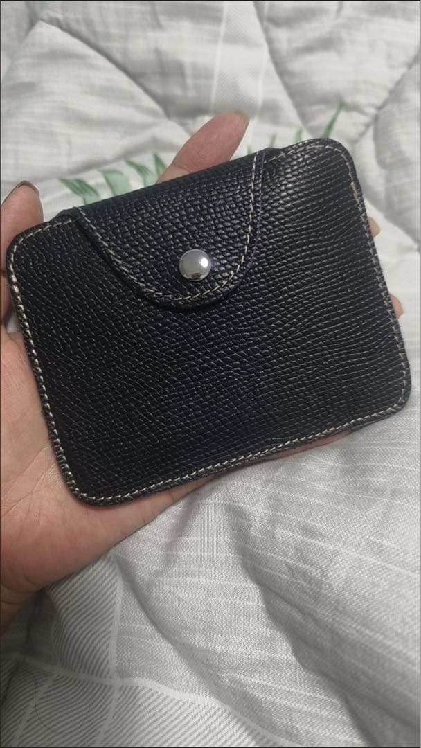 ブラックレザー風コインケース