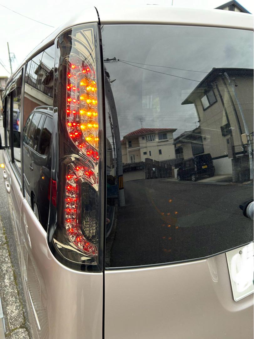 スズキパレット・マツダフレアワゴン用LEDテールランプ
