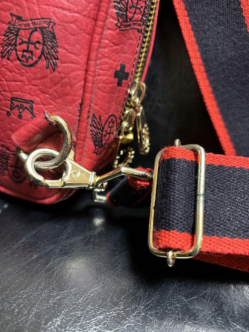 CASTELBAJAC カステルバジャック ボディバック 赤 ロゴ入りベルト