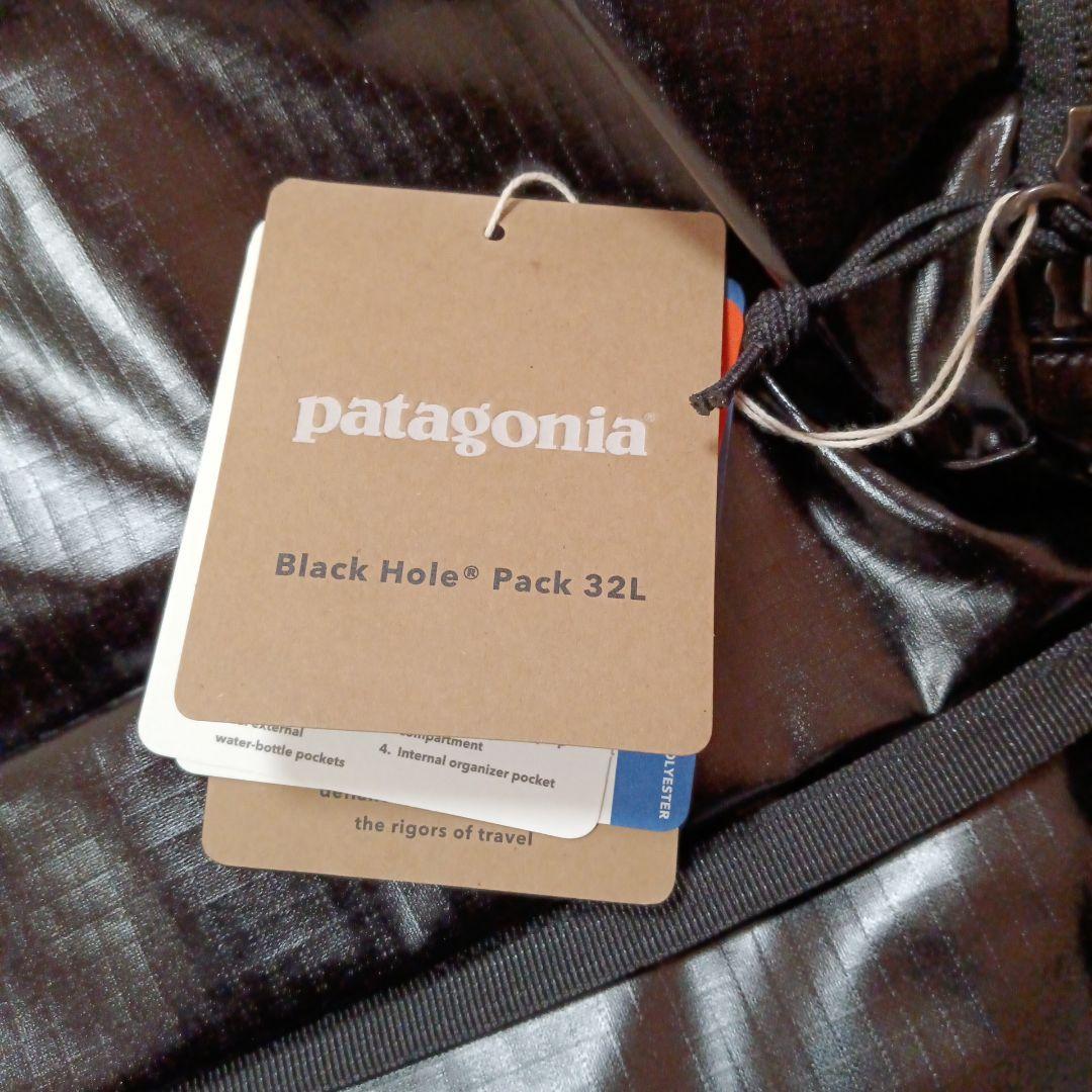 風*け様 【未使用✨️】patagonia Black Hole Pack 32
