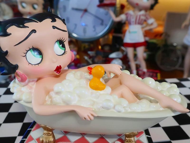 ベティちゃん Betty Boop バスタブ フィギュアダンバリーミント