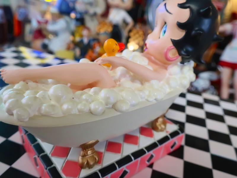 ベティちゃん Betty Boop バスタブ フィギュアダンバリーミント