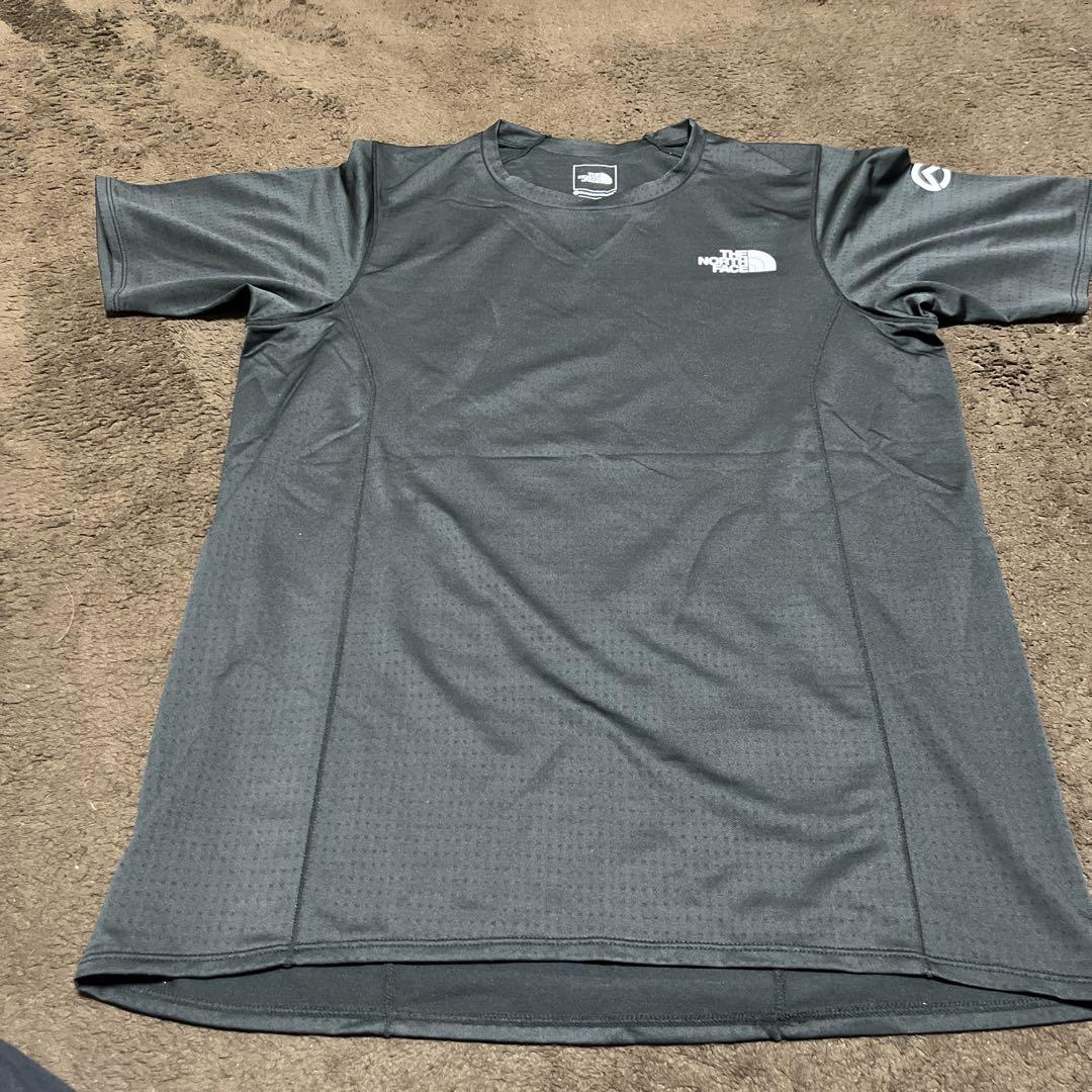 THE NORTH FACE ショートスリーブドライドットライトクルー