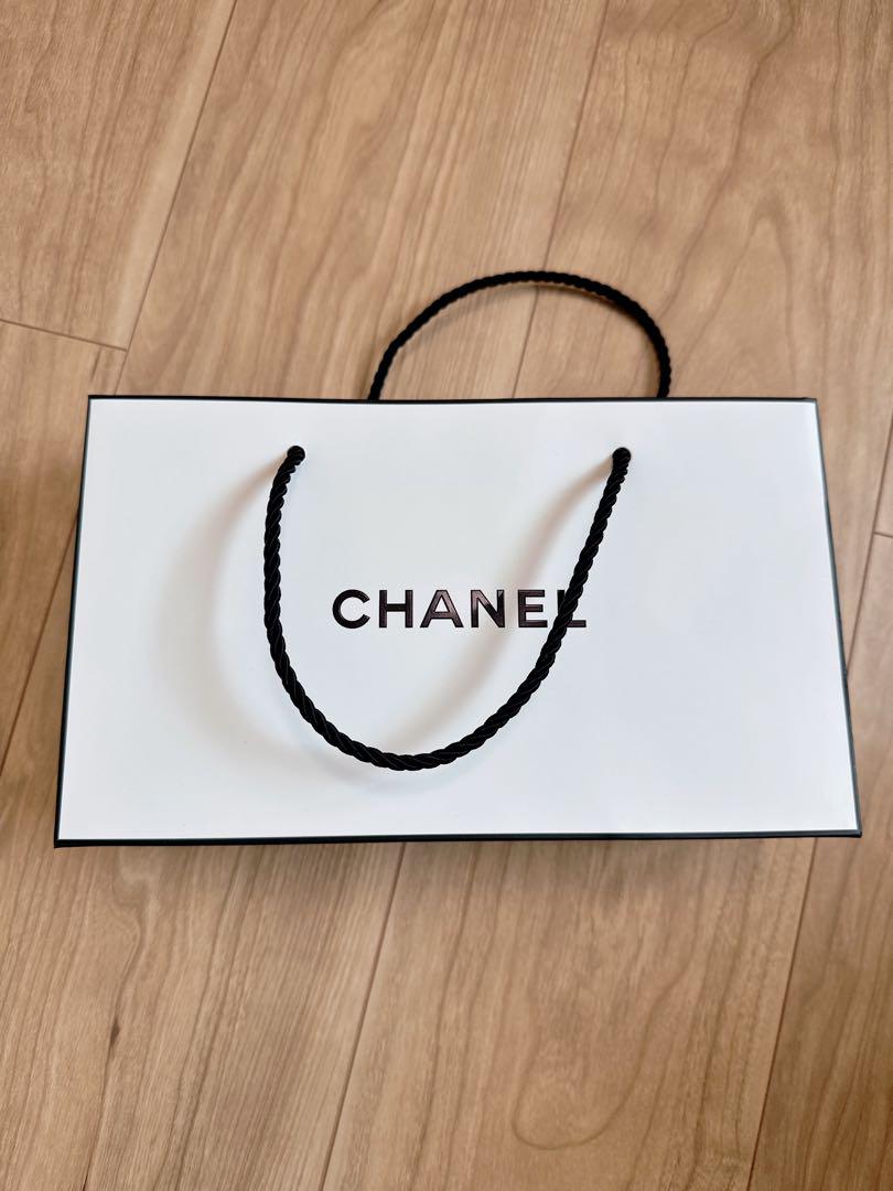 CHANEL エクラ プルミエ ブライト ミルキー エッセンス　化粧水
