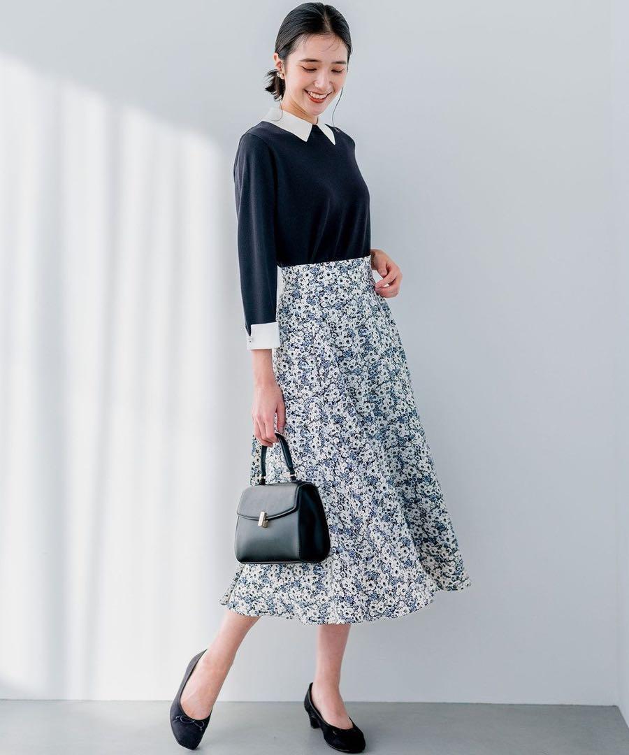 値下げ！ Comme Des Garçons トリコ　ウールスカート ネイビー 値下げ！ Comme Des Garçons トリコ ウールスカート ネイビー