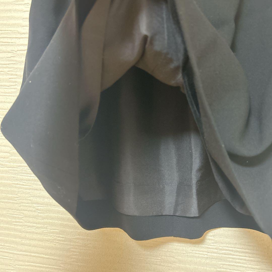 ブラック スカート