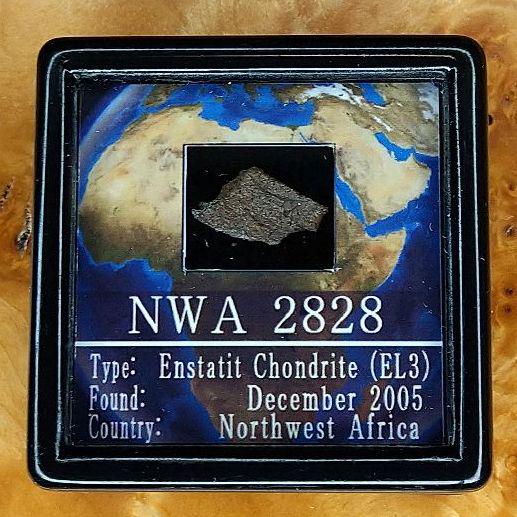 EL3タイプ NWA 2828 隕石標本 | Shop at Mercari from Japan! | Buyee オンライン小売店 綺麗なダイオジェナイト NWA4664隕石標本 アンティーク/コレクション
