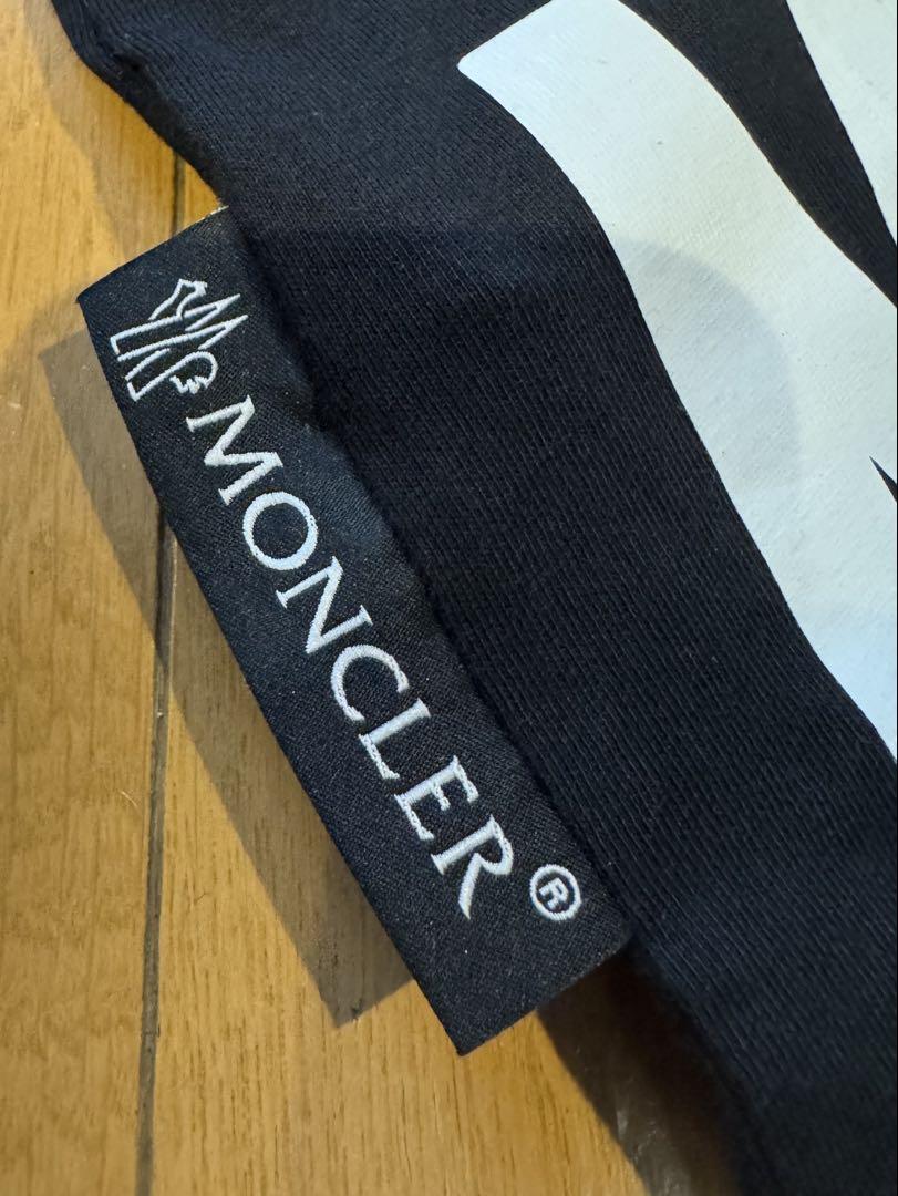 モンクレールMONCLERレディースバックロゴ 半袖 TシャツS ブラック
