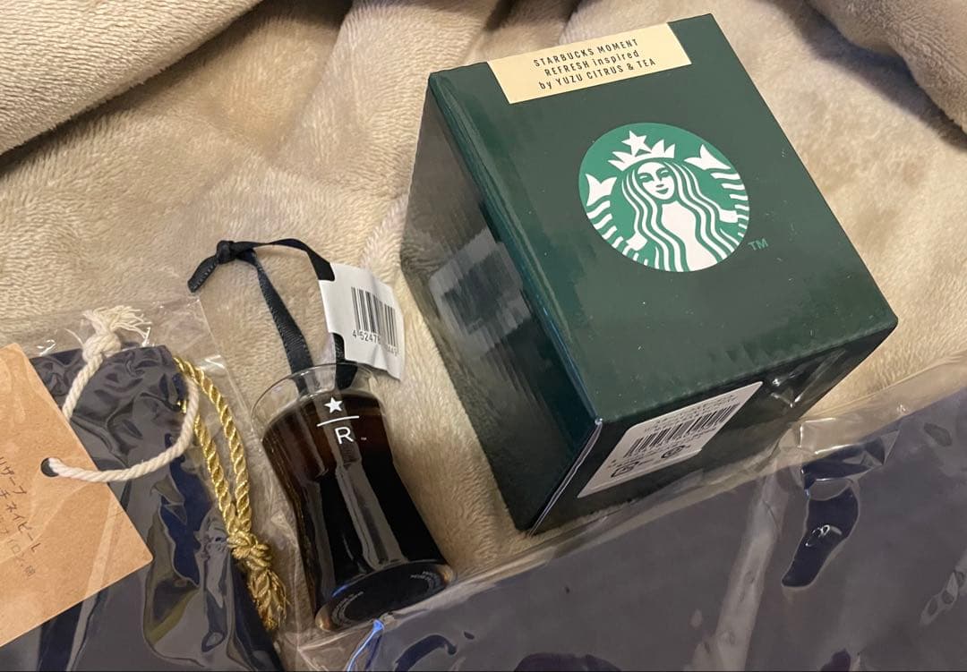 スターバックスリザーブ ホリデー 2025 オーナメント キャンドル ポーチ スターバックスリザーブ ホリデー 2025 オーナメント キャンドル ポーチ