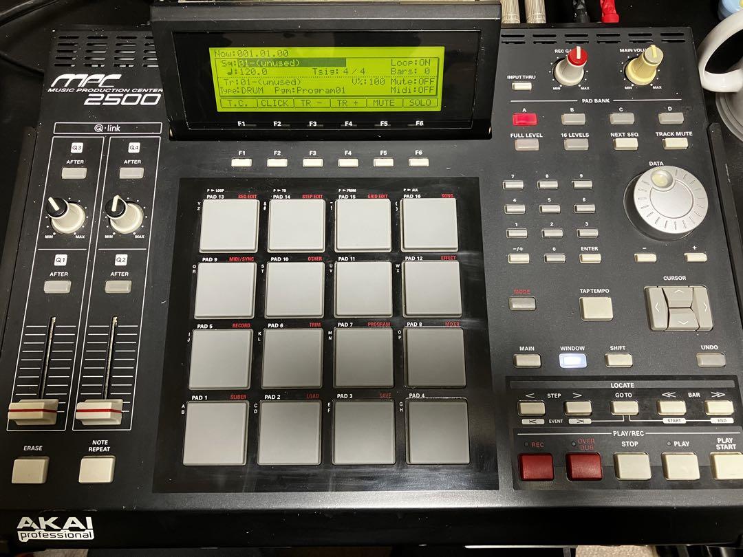AKAI Professional MPC2500 128MB 80GB HDD Music Production